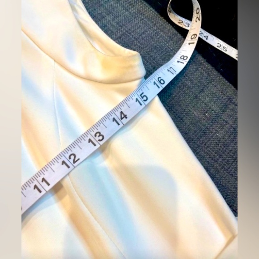 Joseph Ribcoff dress - Picture 9 of 11